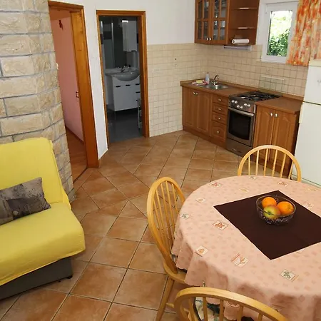 Апартаменты Majica Свети-Филип-и-Яков