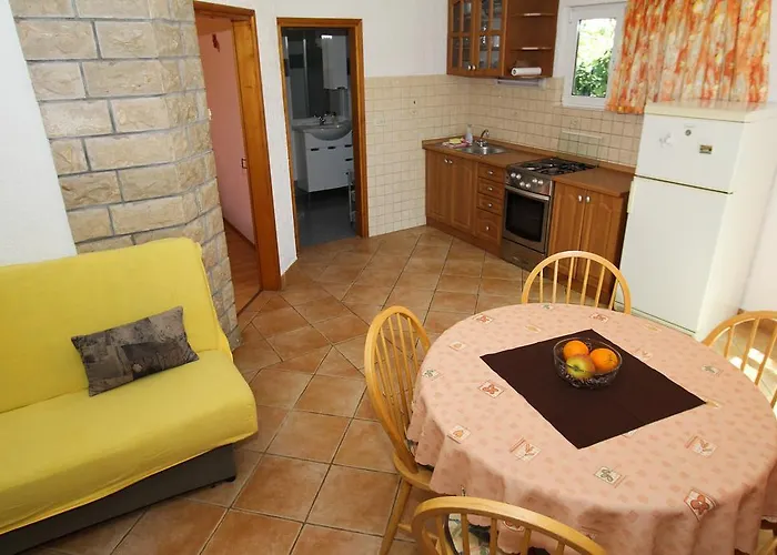 Apartment Majica Sveti Filip i Jakov